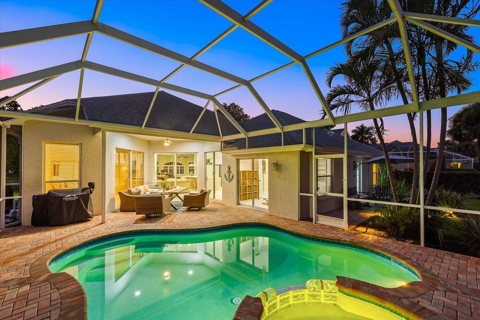 4611 SHARK DR