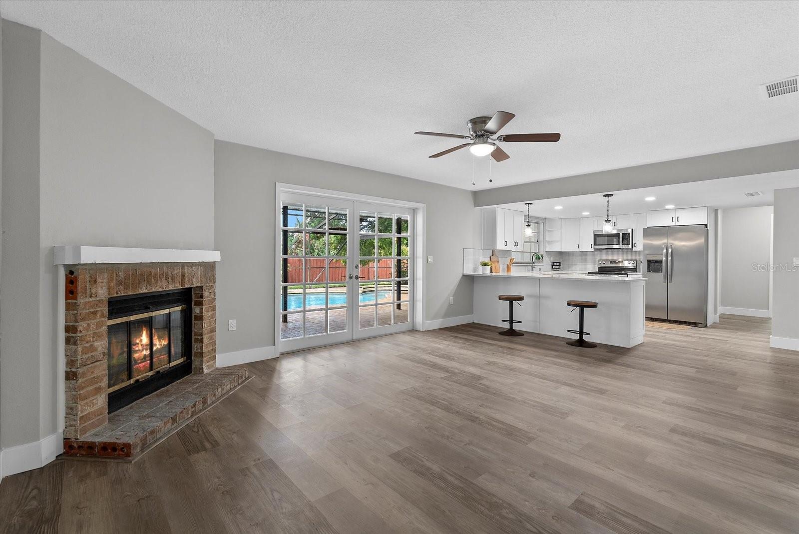 2118 HUNTINGTON AVE