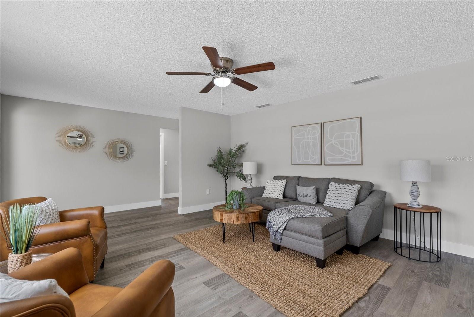 2118 HUNTINGTON AVE