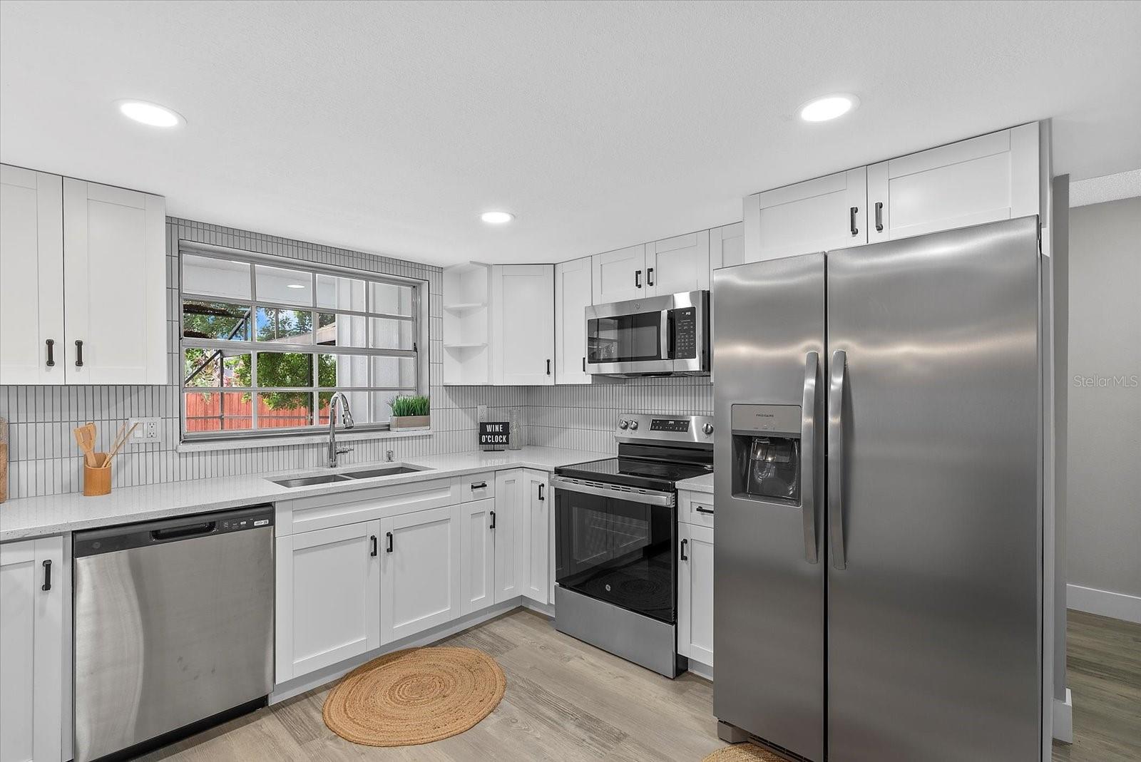 2118 HUNTINGTON AVE