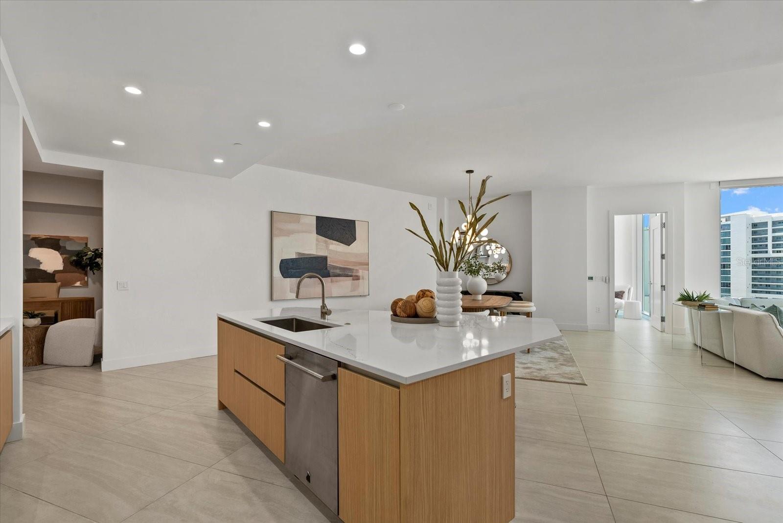 301 QUAY COMMONS #1110