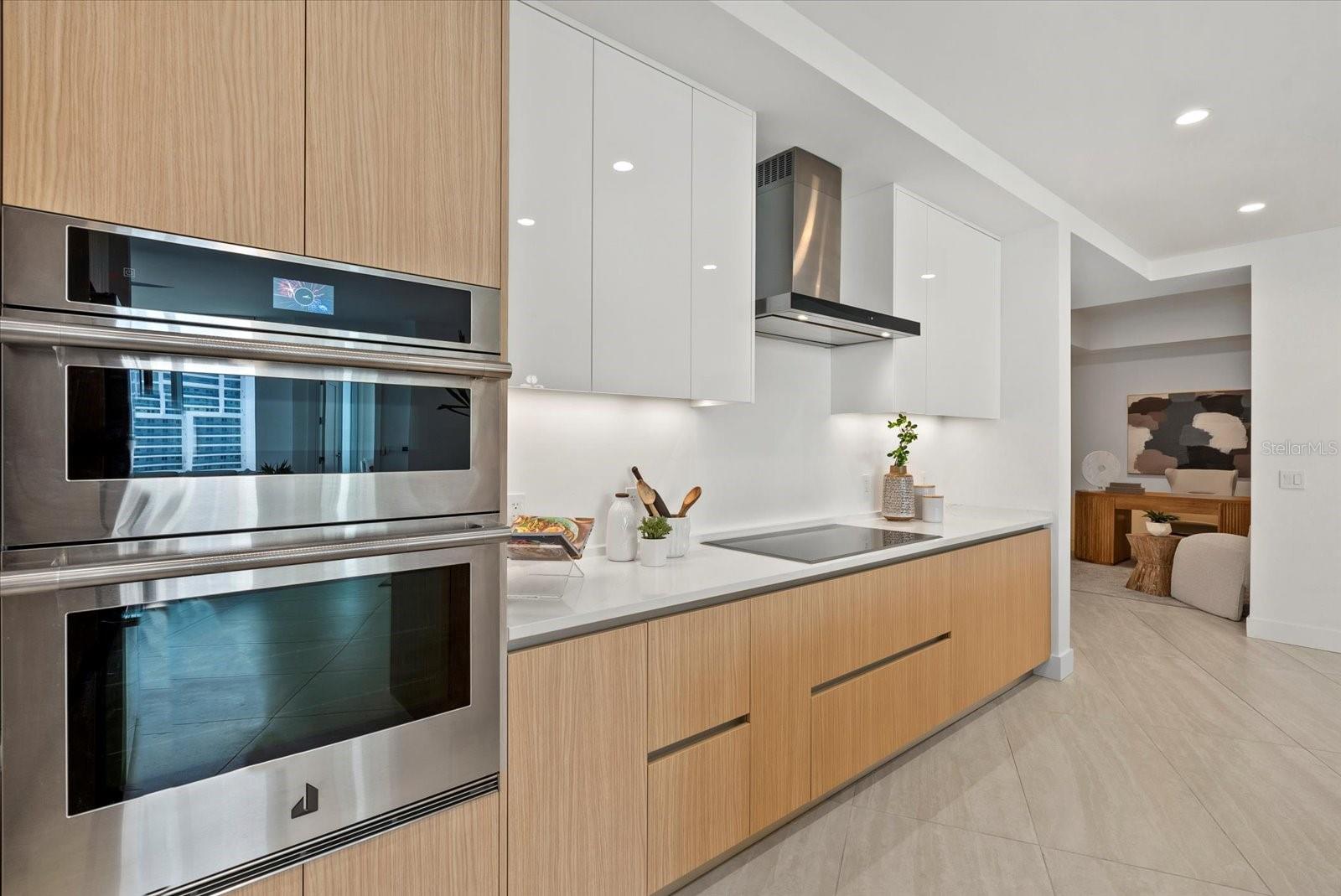 301 QUAY COMMONS #1110