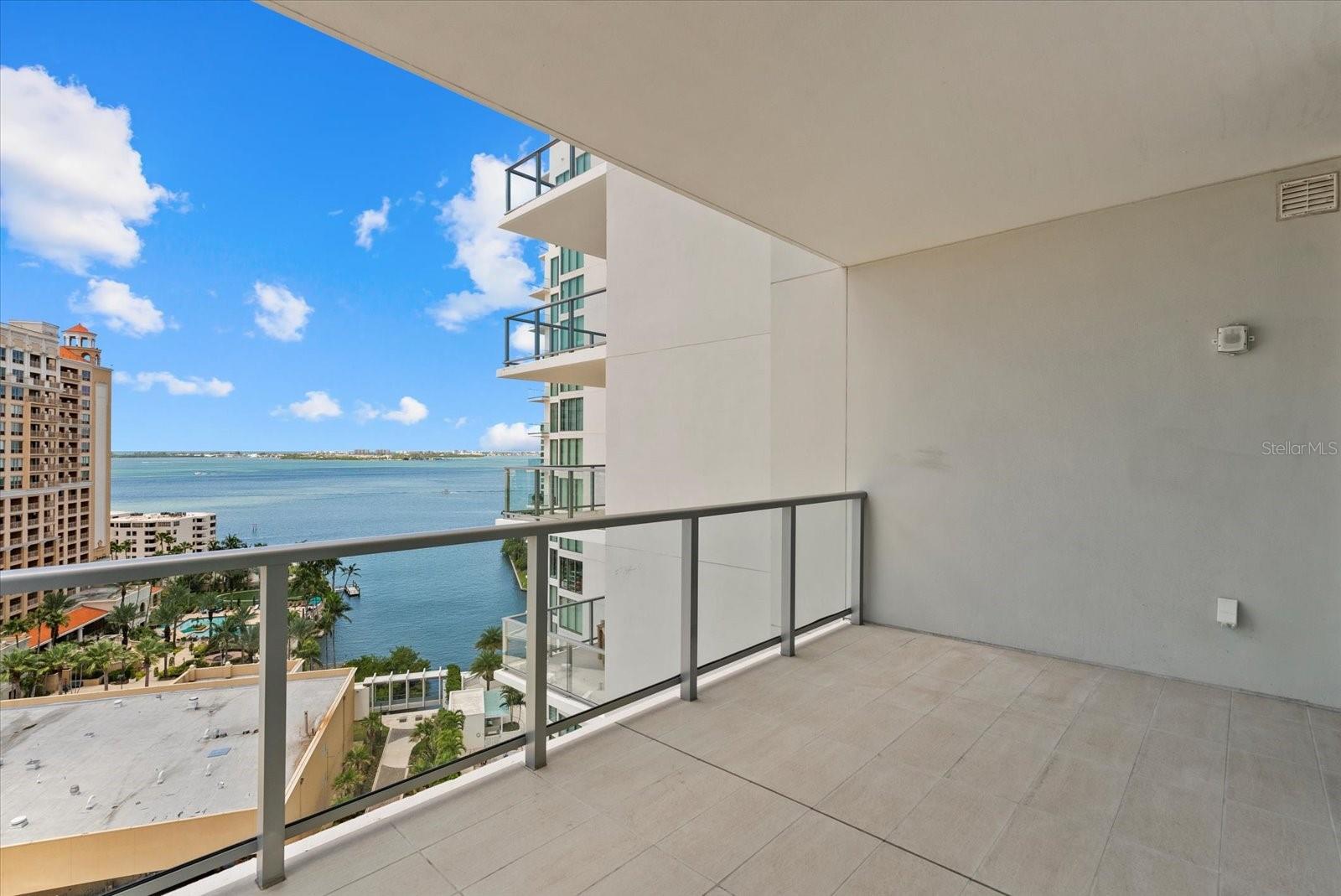 301 QUAY COMMONS #1110