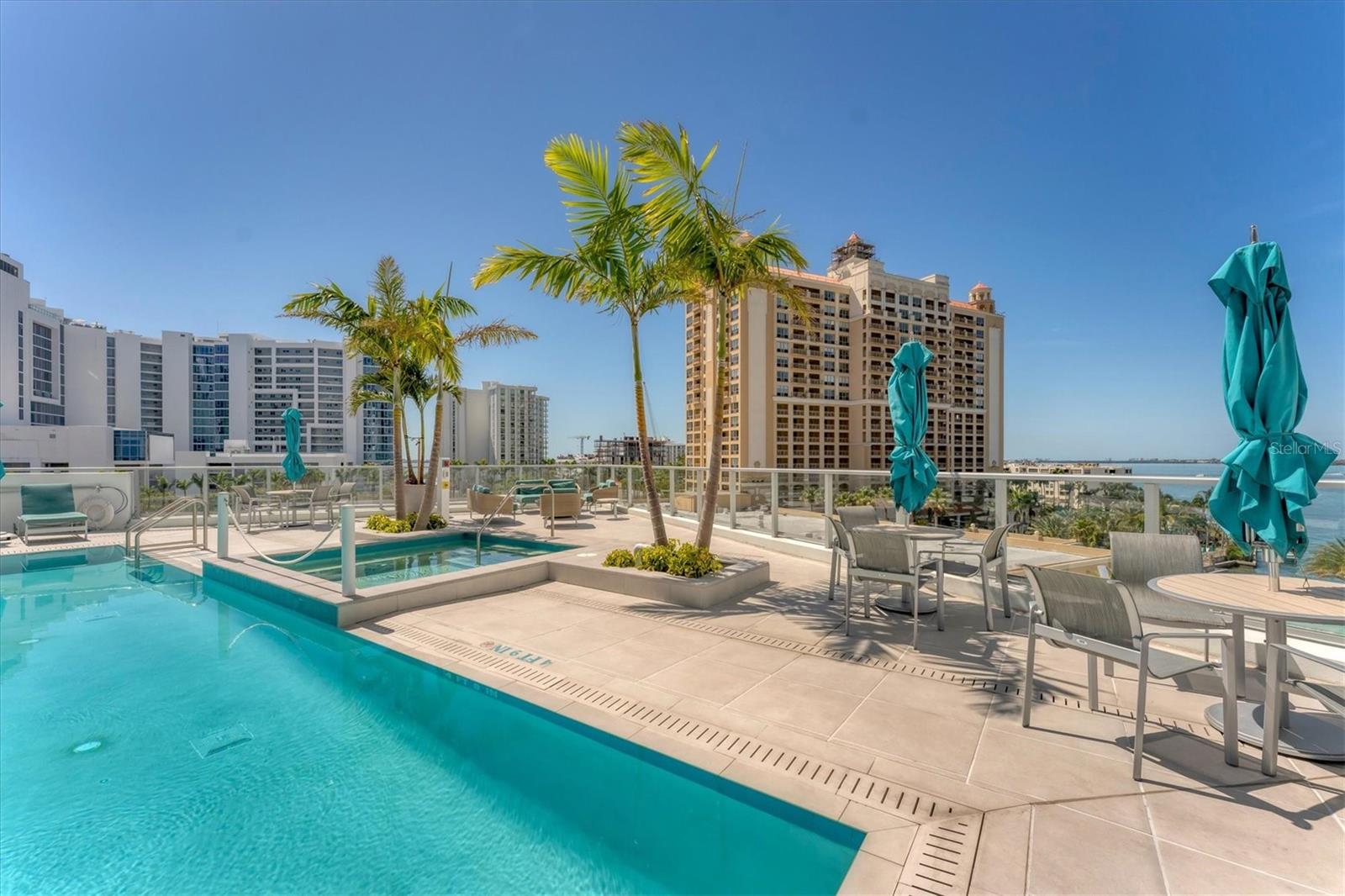 301 QUAY COMMONS #501