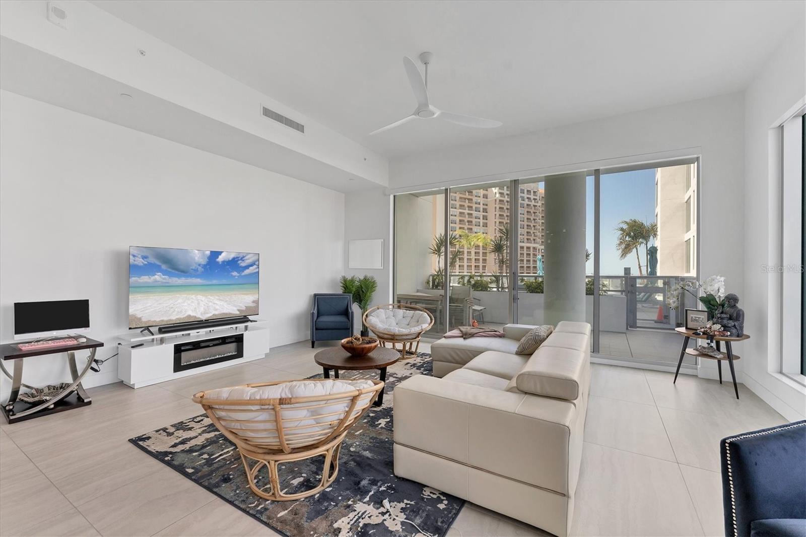 301 QUAY COMMONS #501