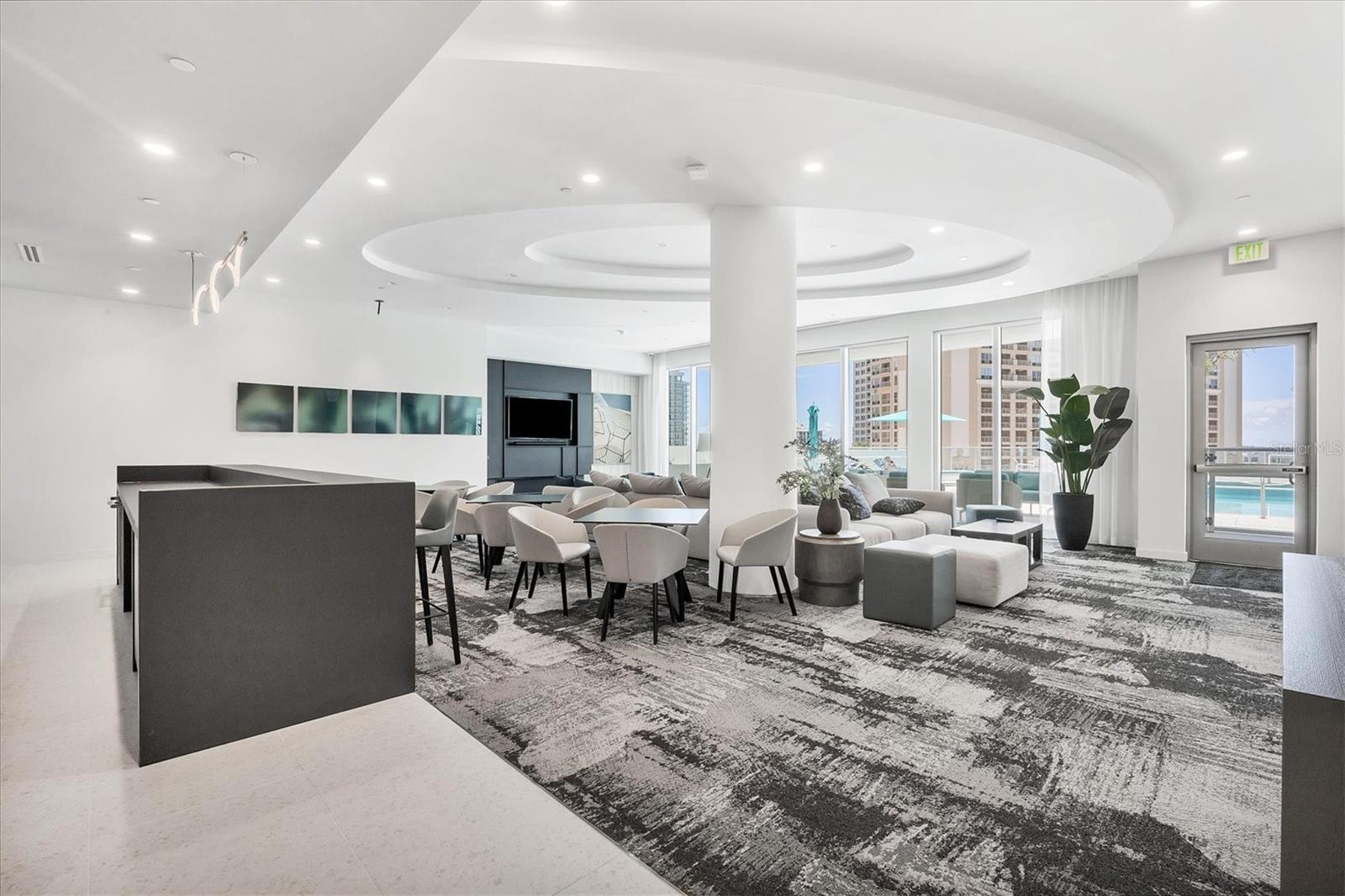 301 QUAY COMMONS #501