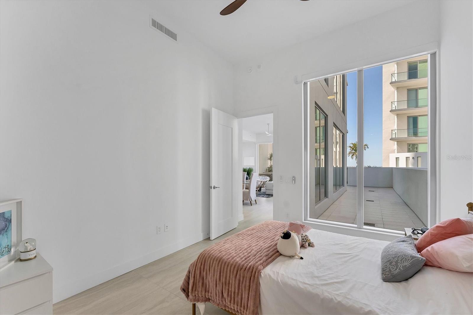 301 QUAY COMMONS #501