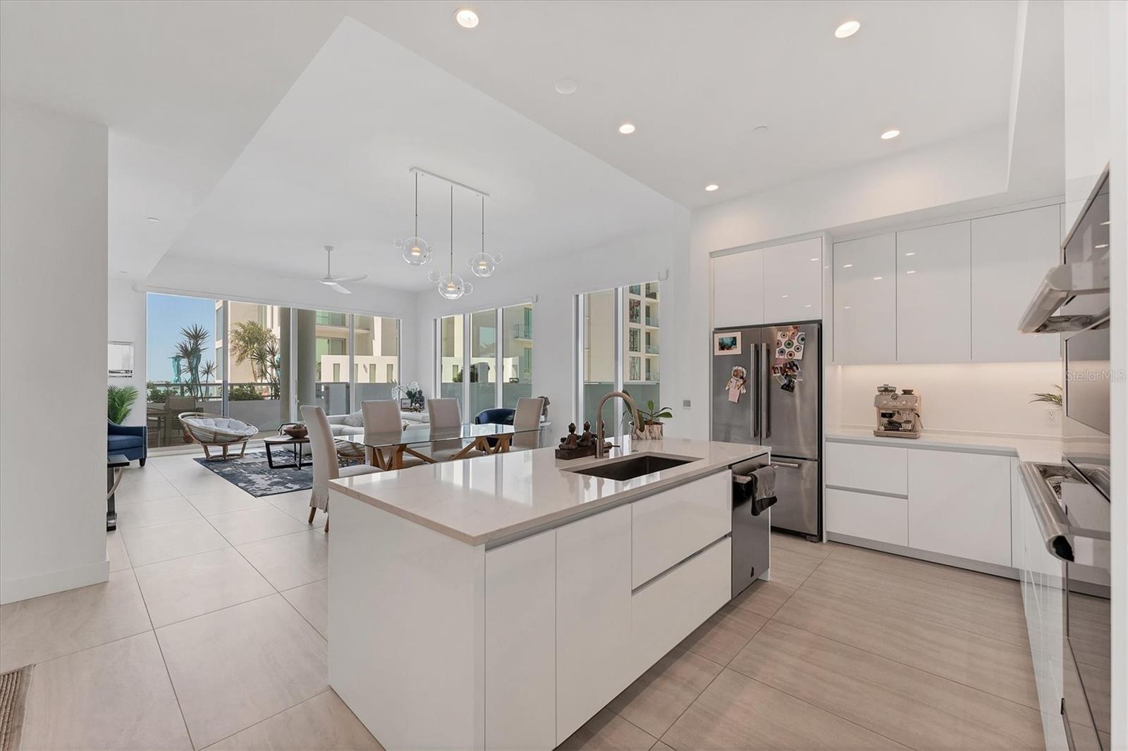 301 QUAY COMMONS #501