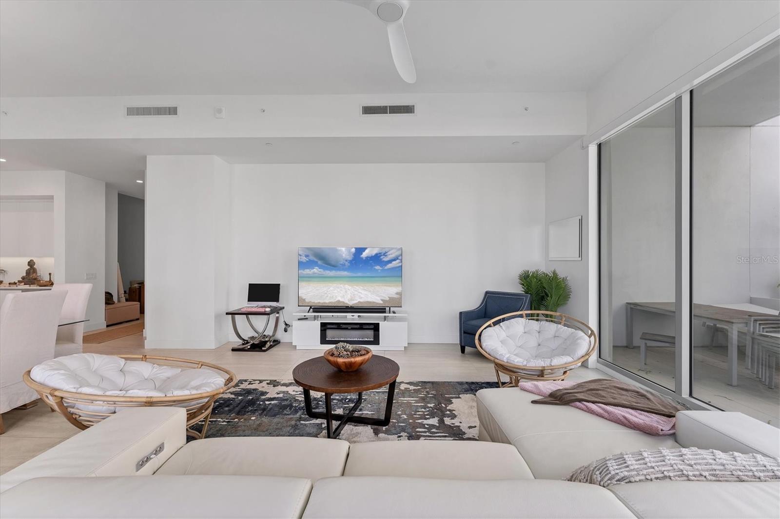 301 QUAY COMMONS #501