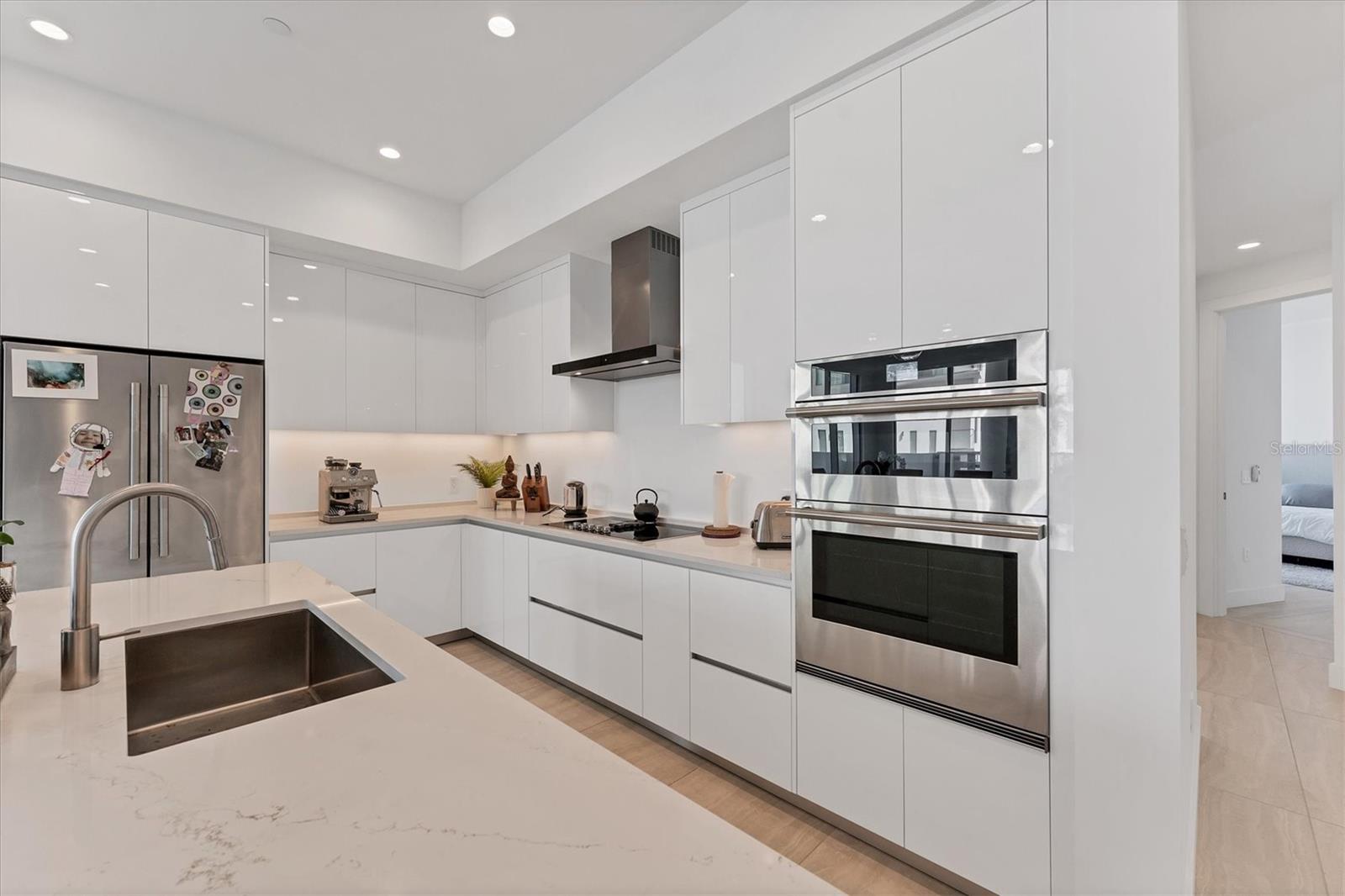 301 QUAY COMMONS #501