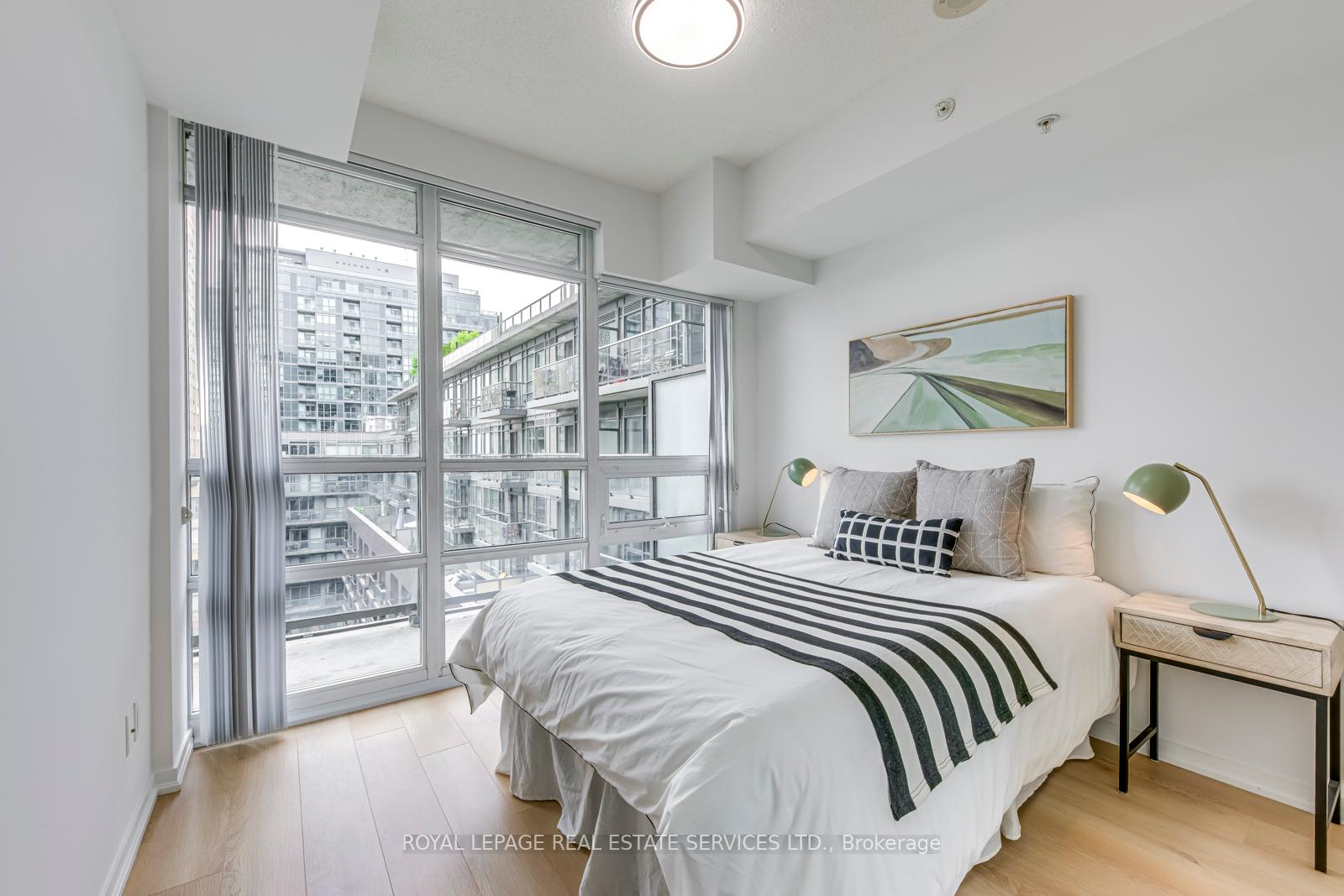 #1136 - 68 Abell Street, Toronto Unit: 1136