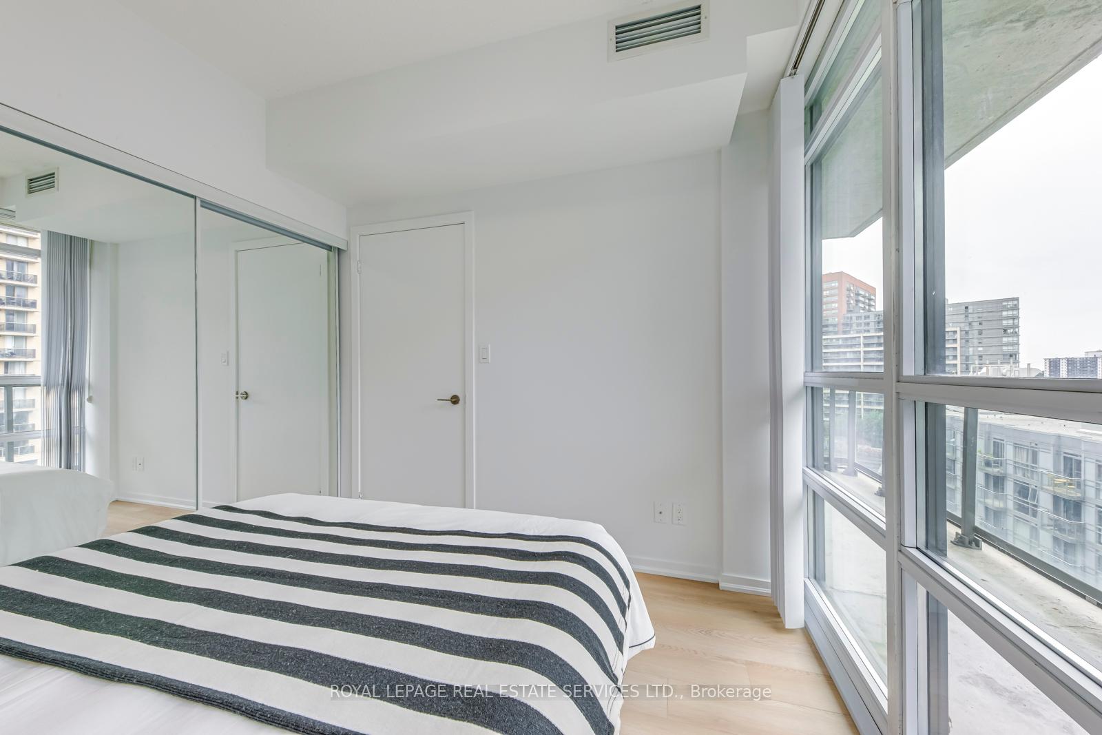 #1136 - 68 Abell Street, Toronto Unit: 1136