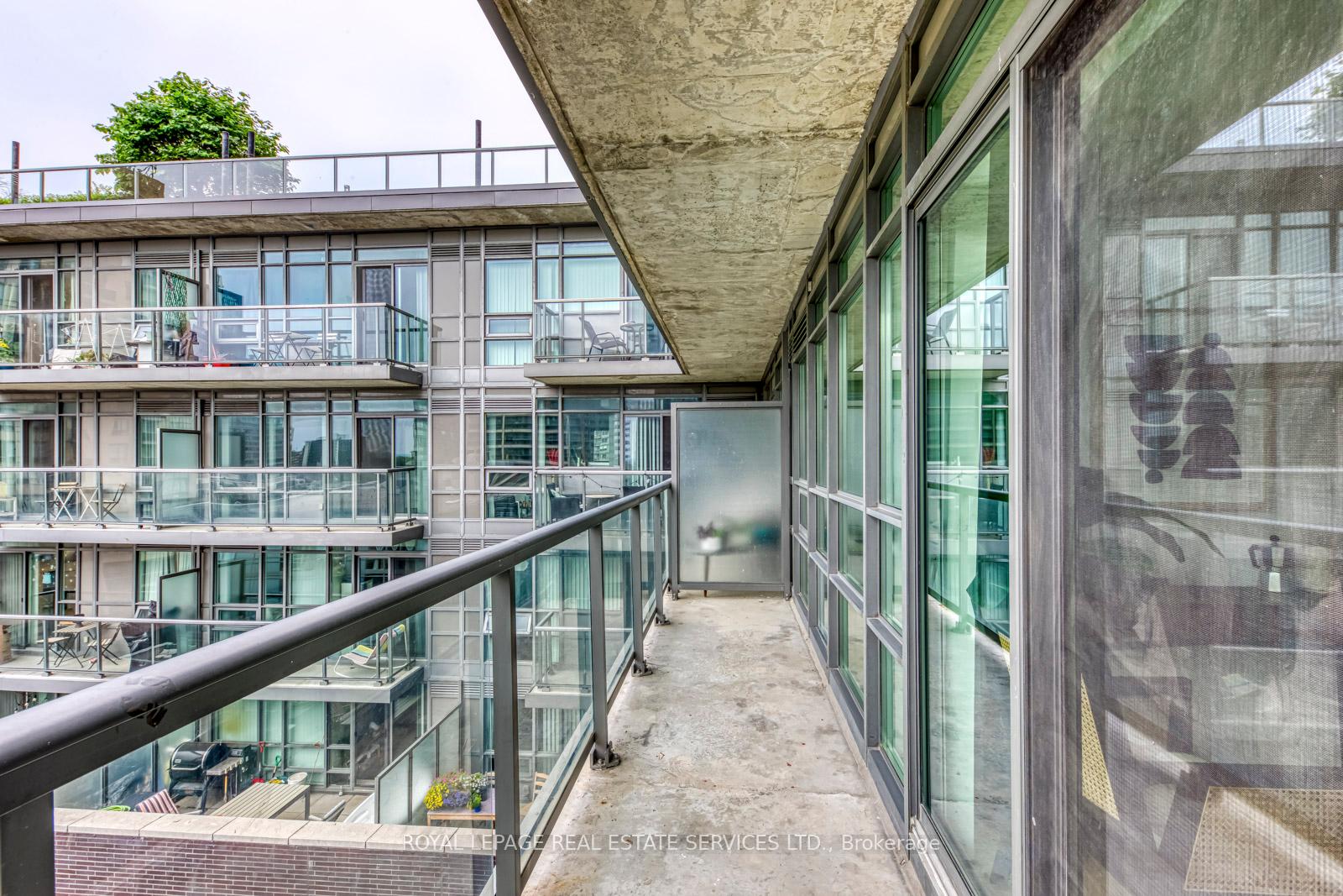 #1136 - 68 Abell Street, Toronto Unit: 1136