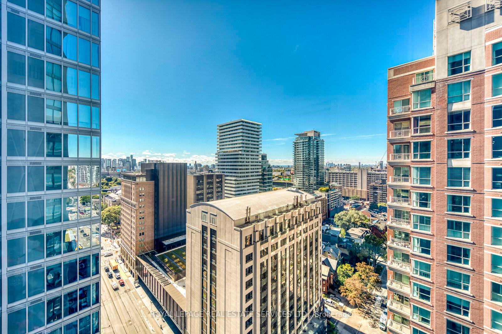 155 Yorkville Avenue 2213