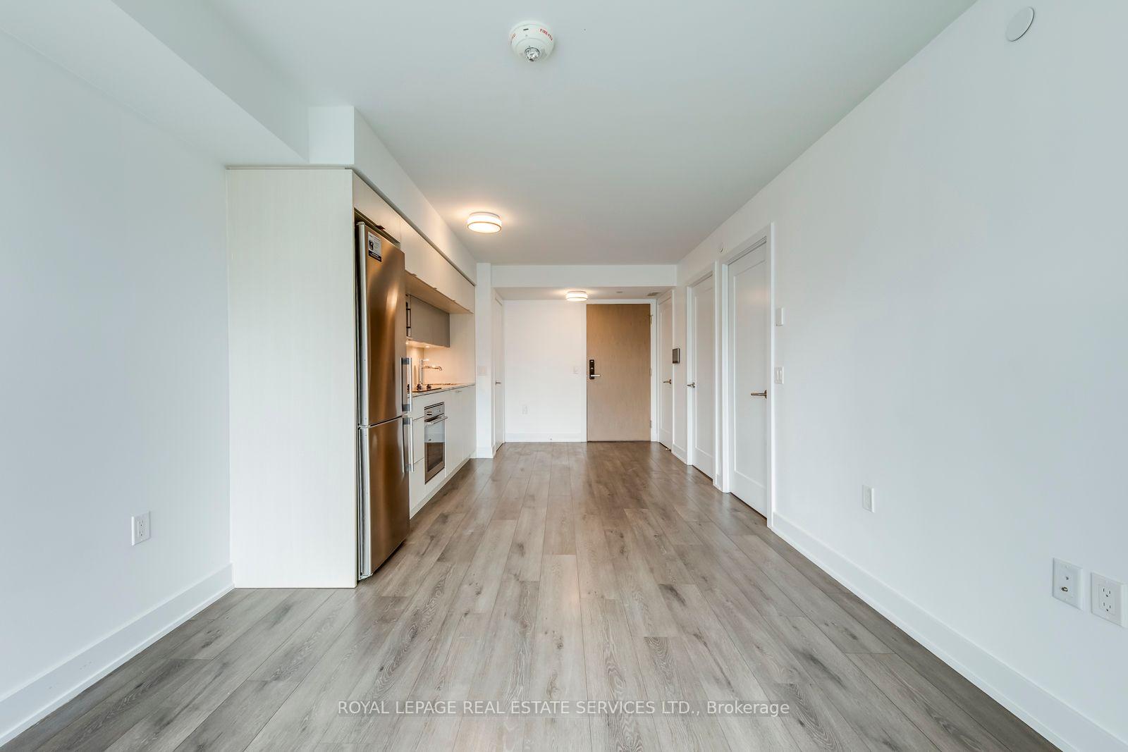 585 Bloor Street E 1320