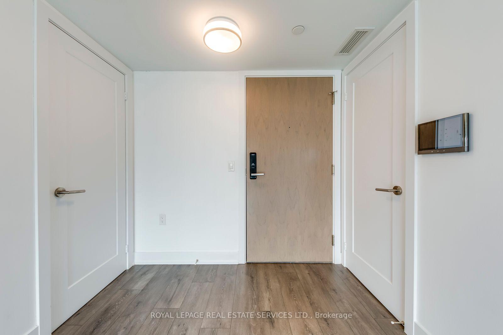 585 Bloor Street E 1320