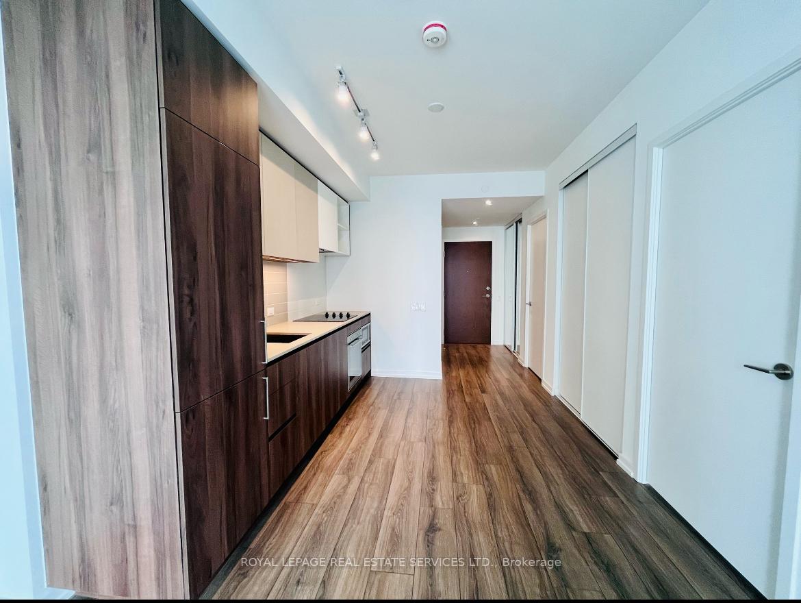 #3503 - 7890 Jane Street Unit: 3503