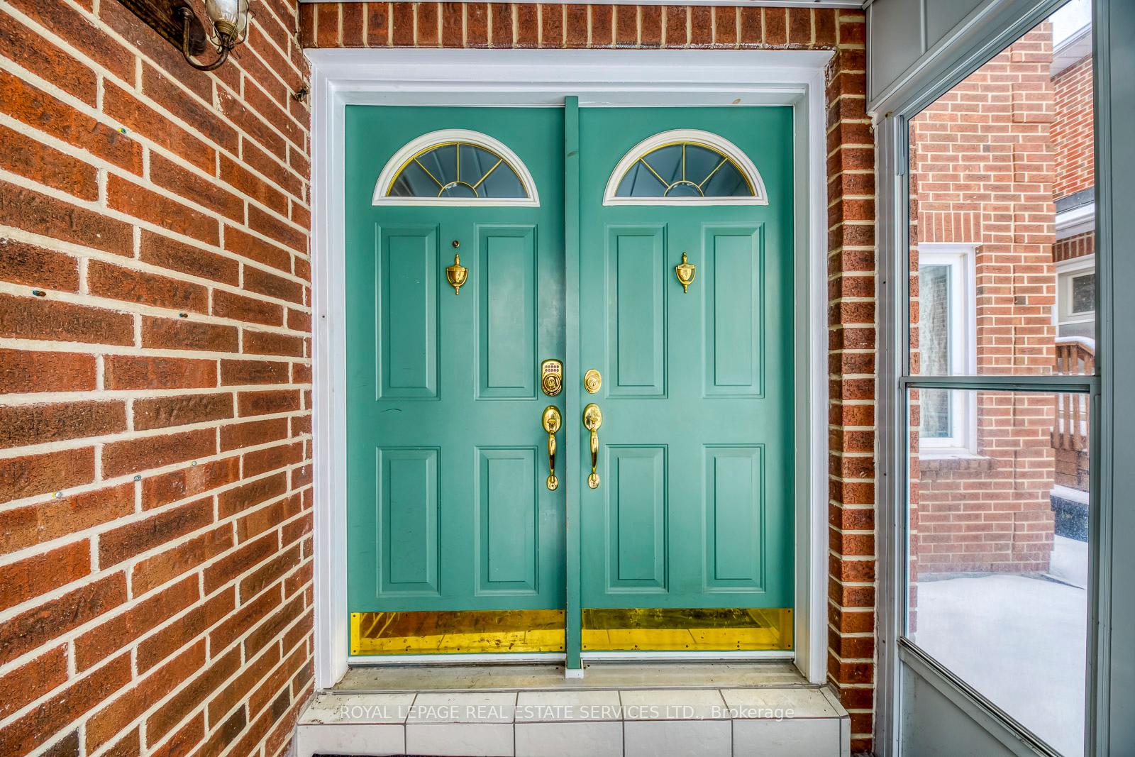 68 Nadine Crescent