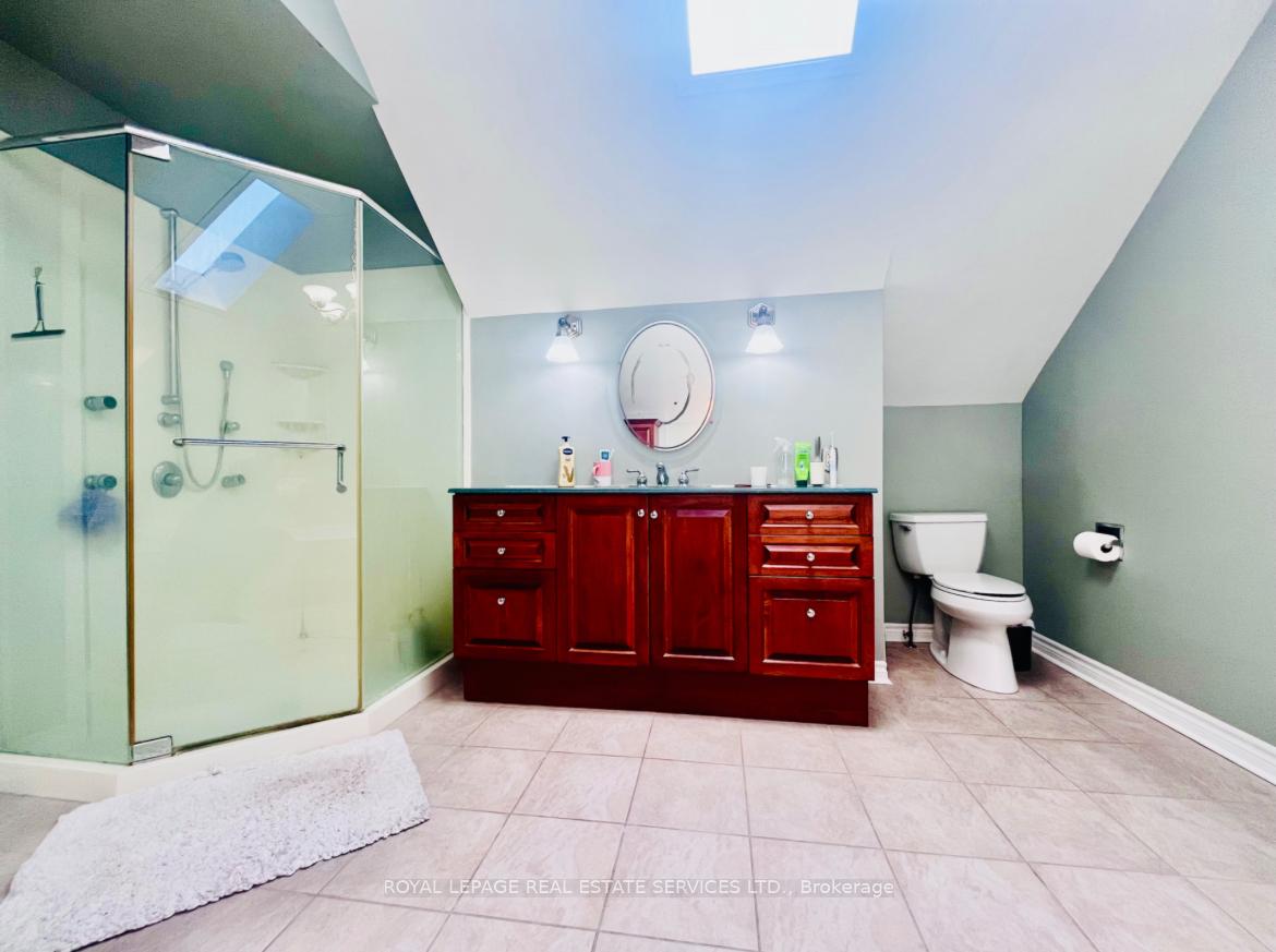 #UPPER - 1417 Thistledown Road Unit: UPPER