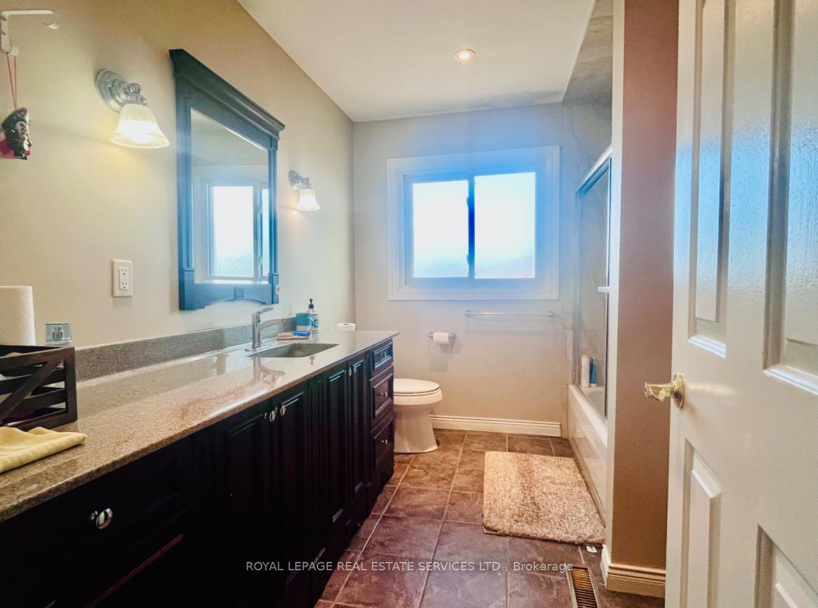 #UPPER - 1417 Thistledown Road Unit: UPPER