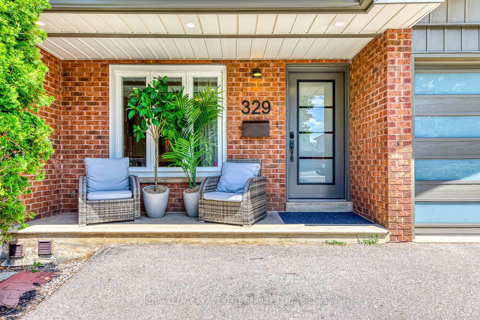 #Upper - 329 Hillside Drive Unit: Upper