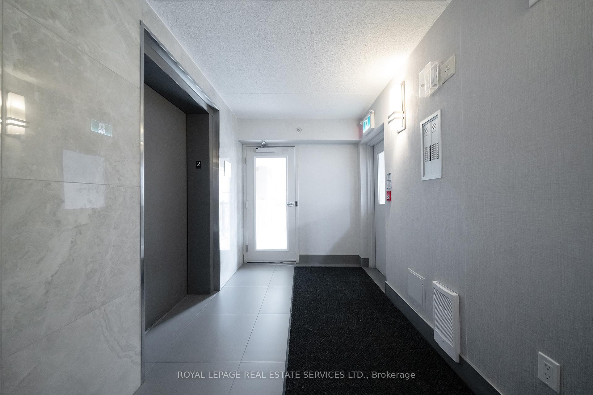 #212 - 1460 Bishops Gate Unit: 212