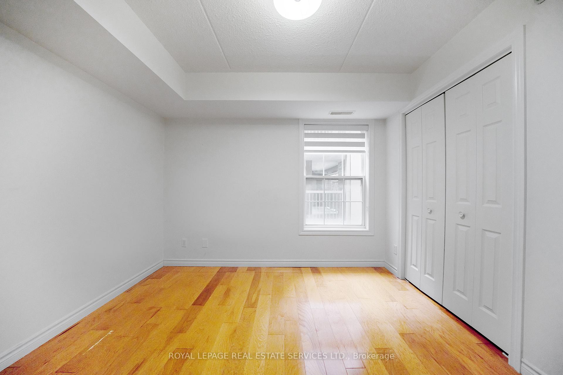 #212 - 1460 Bishops Gate Unit: 212