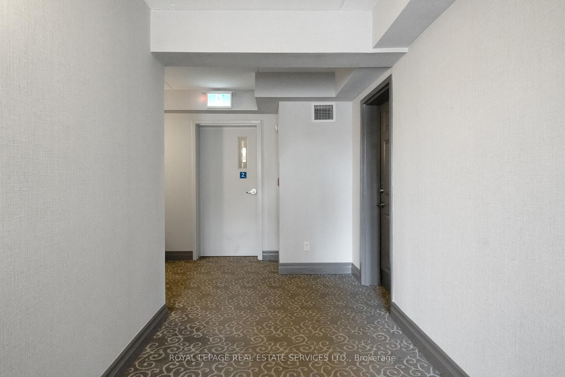 #212 - 1460 Bishops Gate Unit: 212