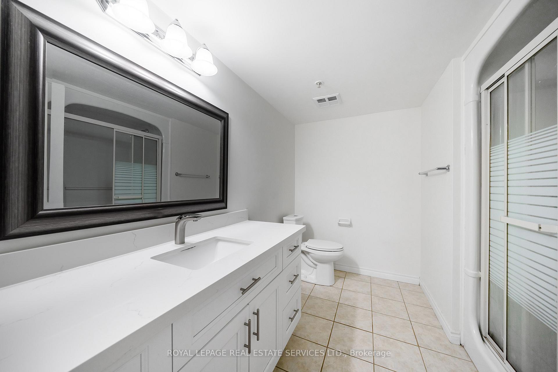 #212 - 1460 Bishops Gate Unit: 212