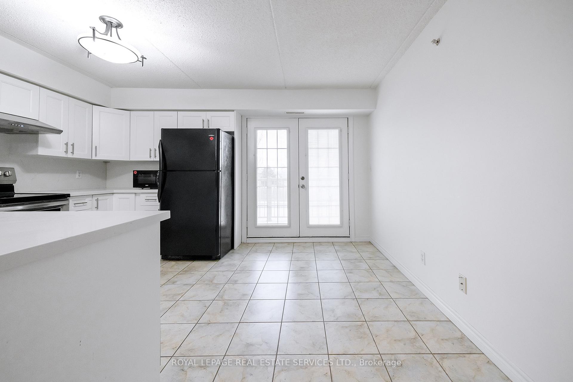 #212 - 1460 Bishops Gate Unit: 212