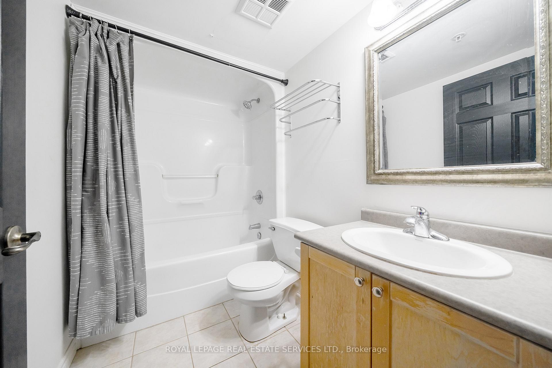 #212 - 1460 Bishops Gate Unit: 212