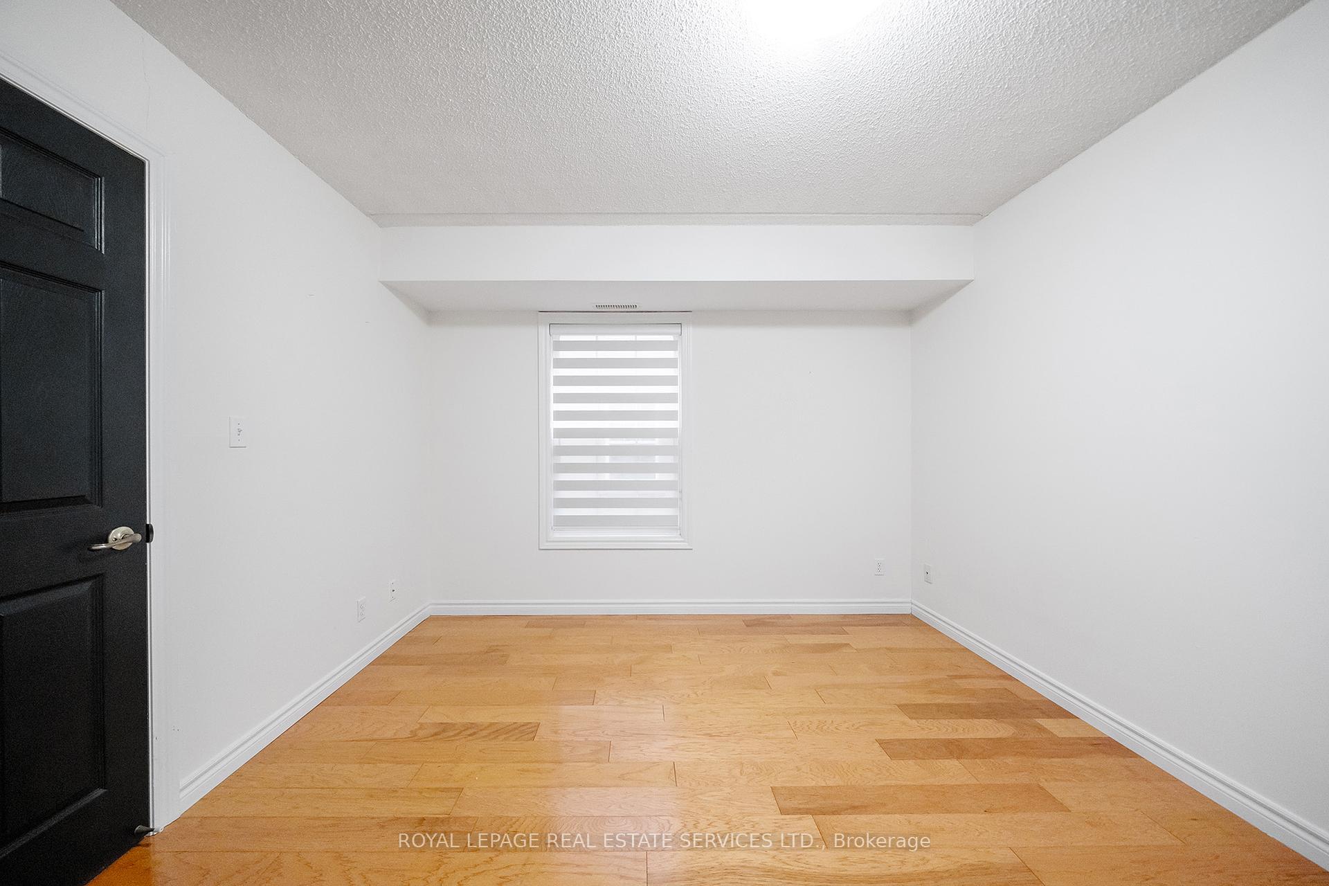#212 - 1460 Bishops Gate Unit: 212