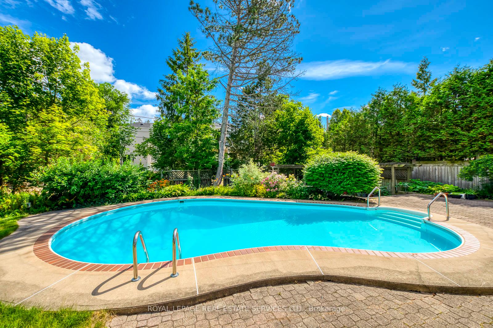 1605 Venetia Drive