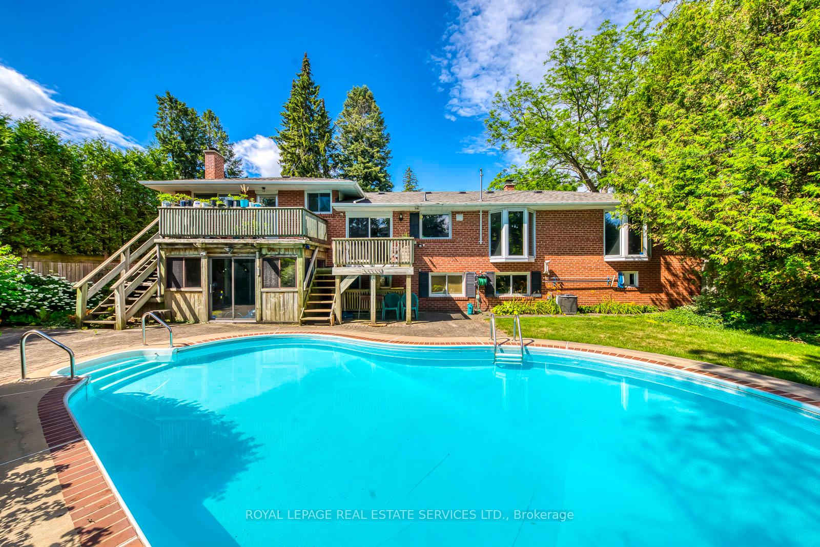 1605 Venetia Drive