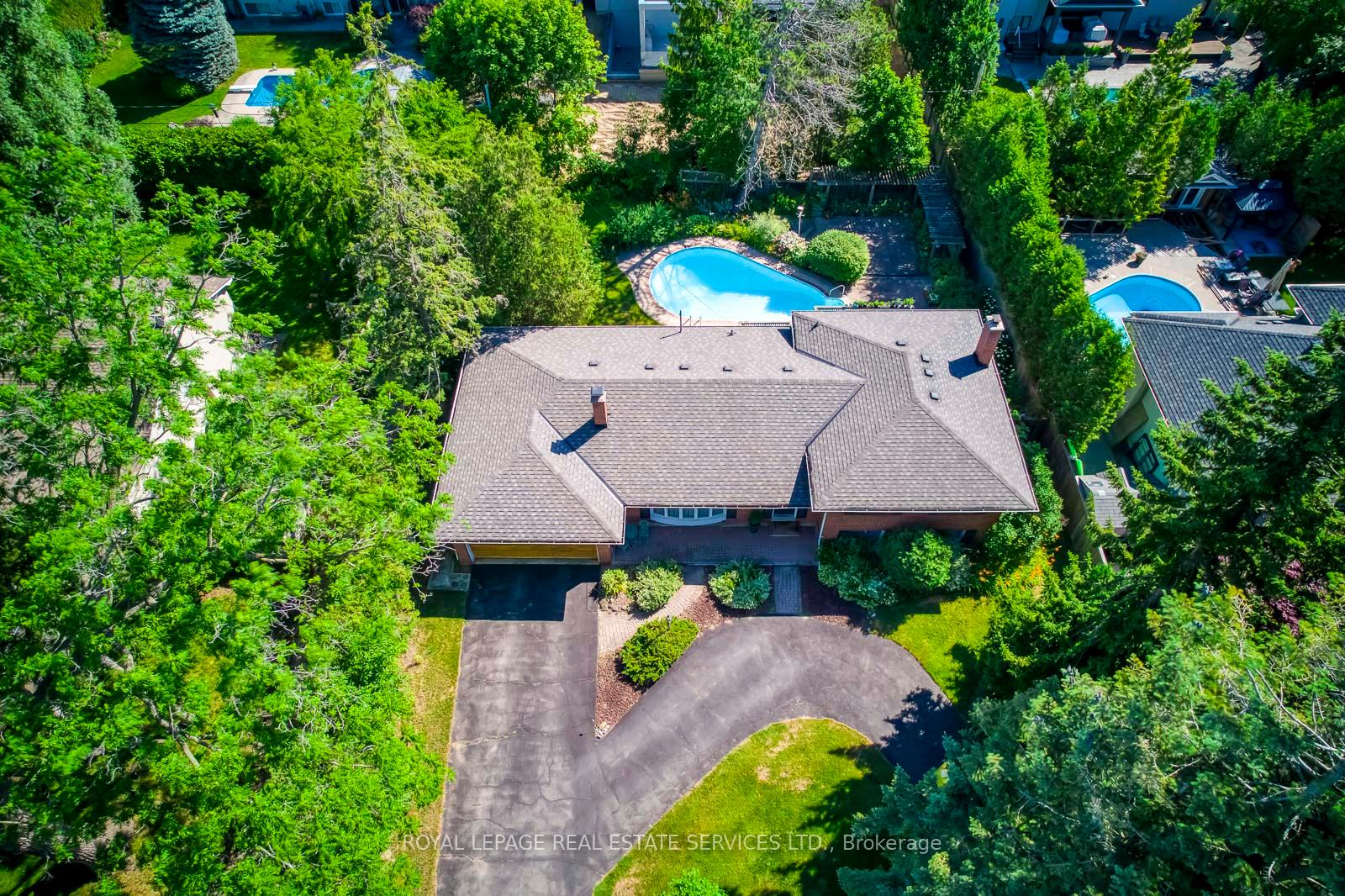 1605 Venetia Drive