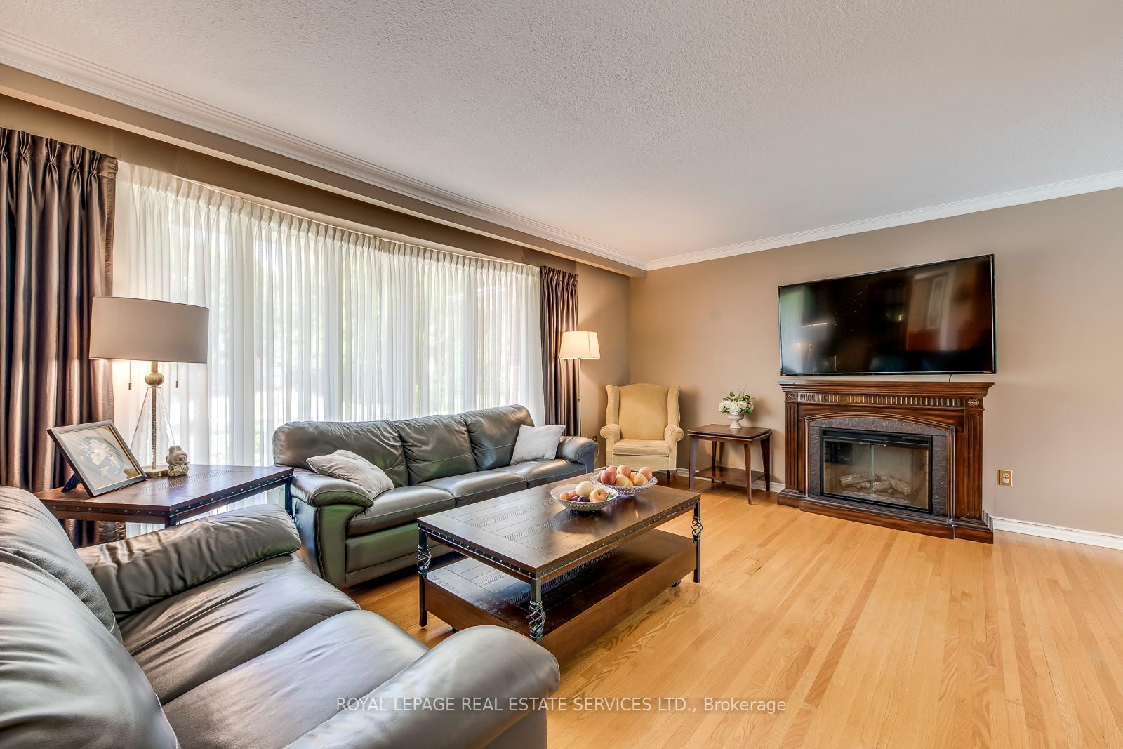 1605 Venetia Drive