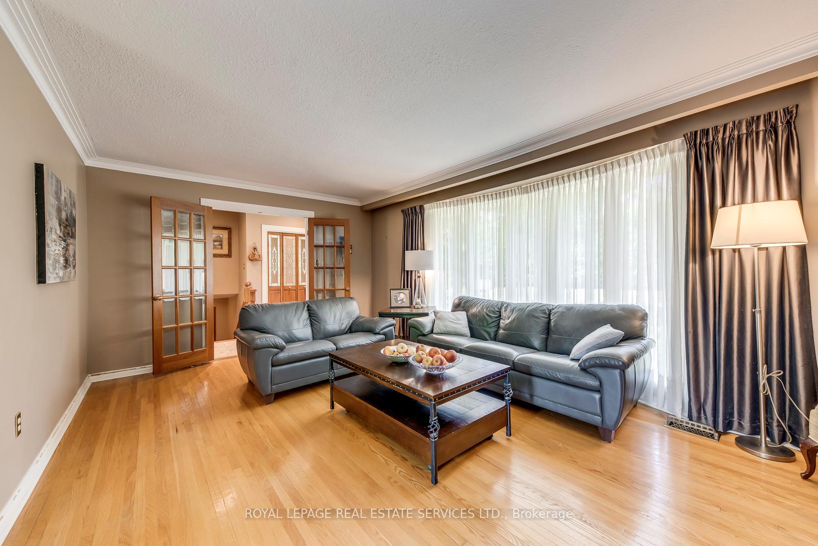 1605 Venetia Drive