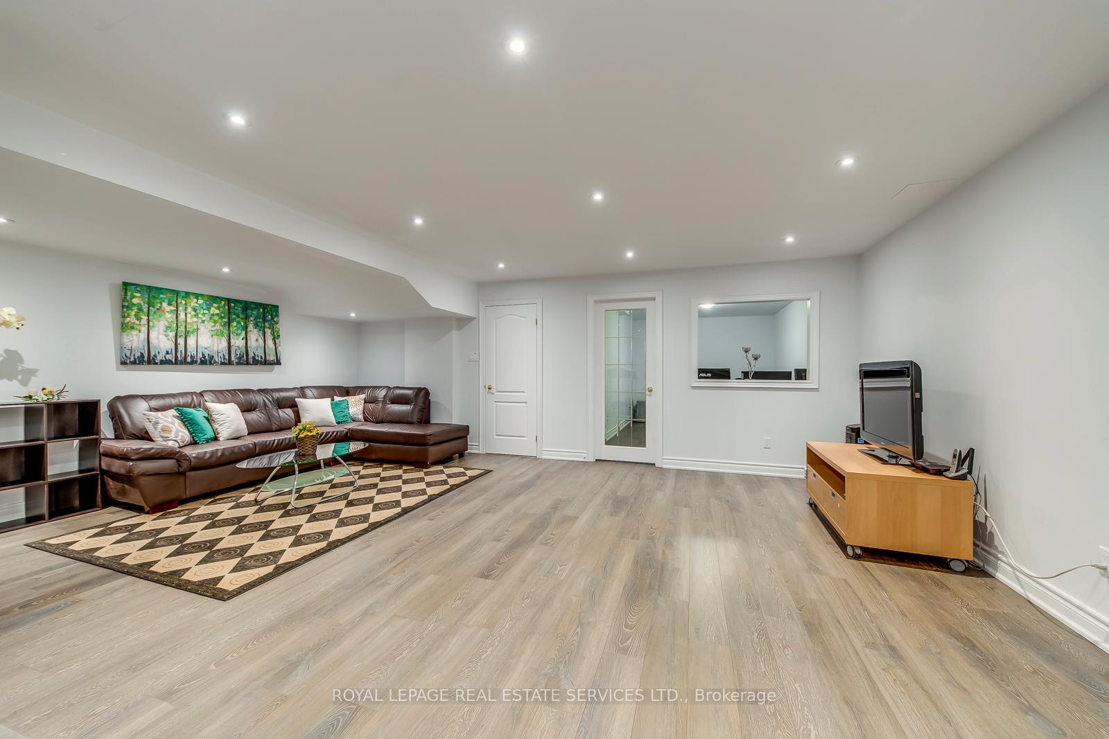 1549 Destiny Court