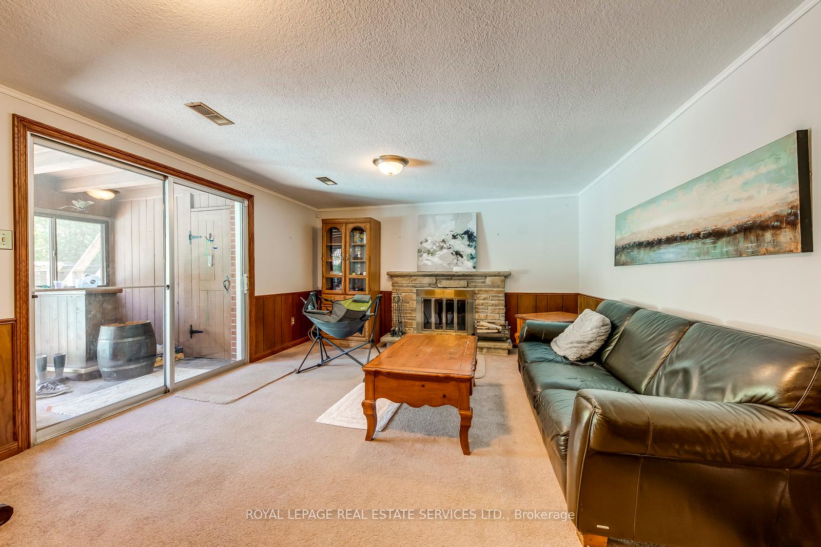 1605 Venetia Drive