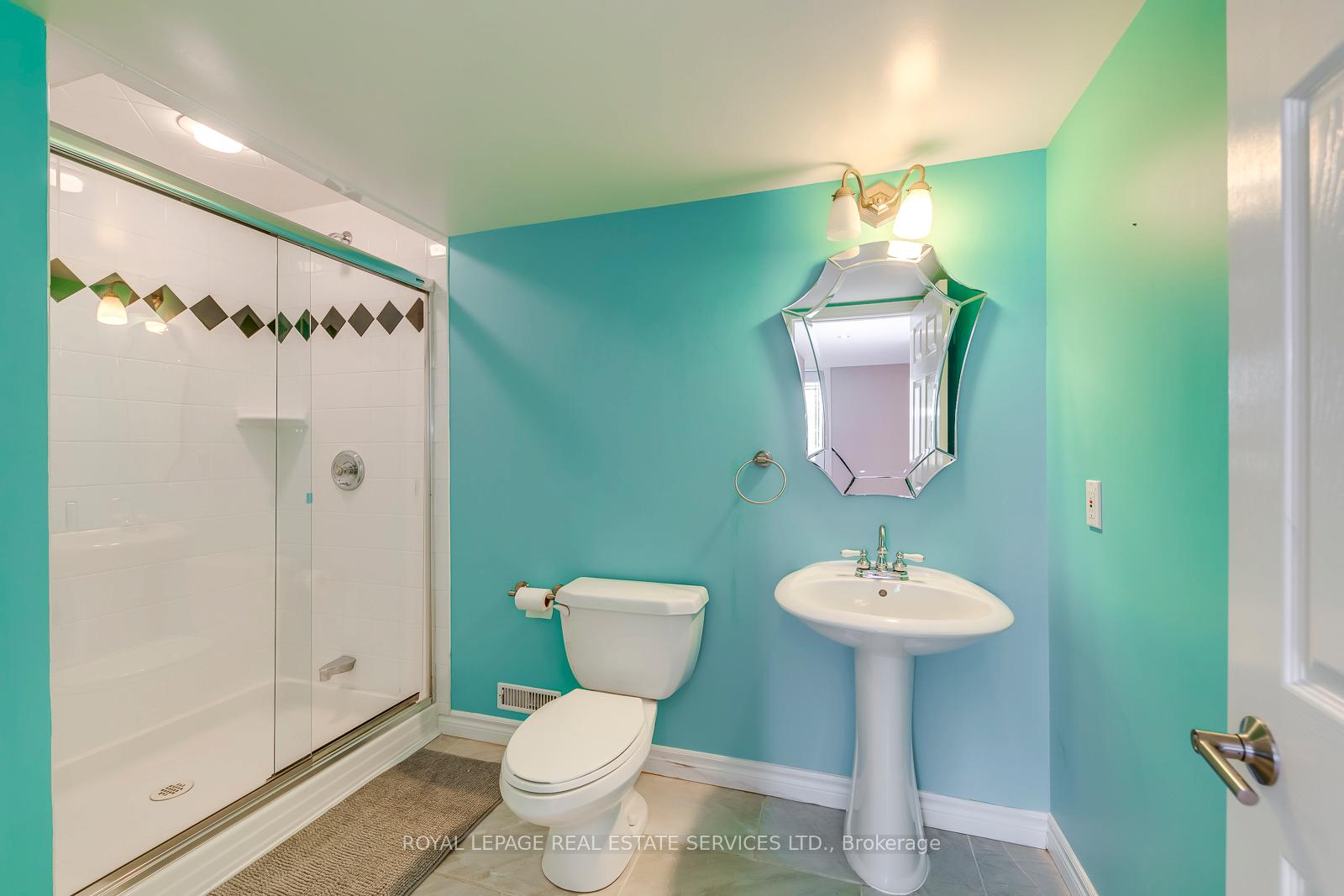 1387 Bayshire Drive