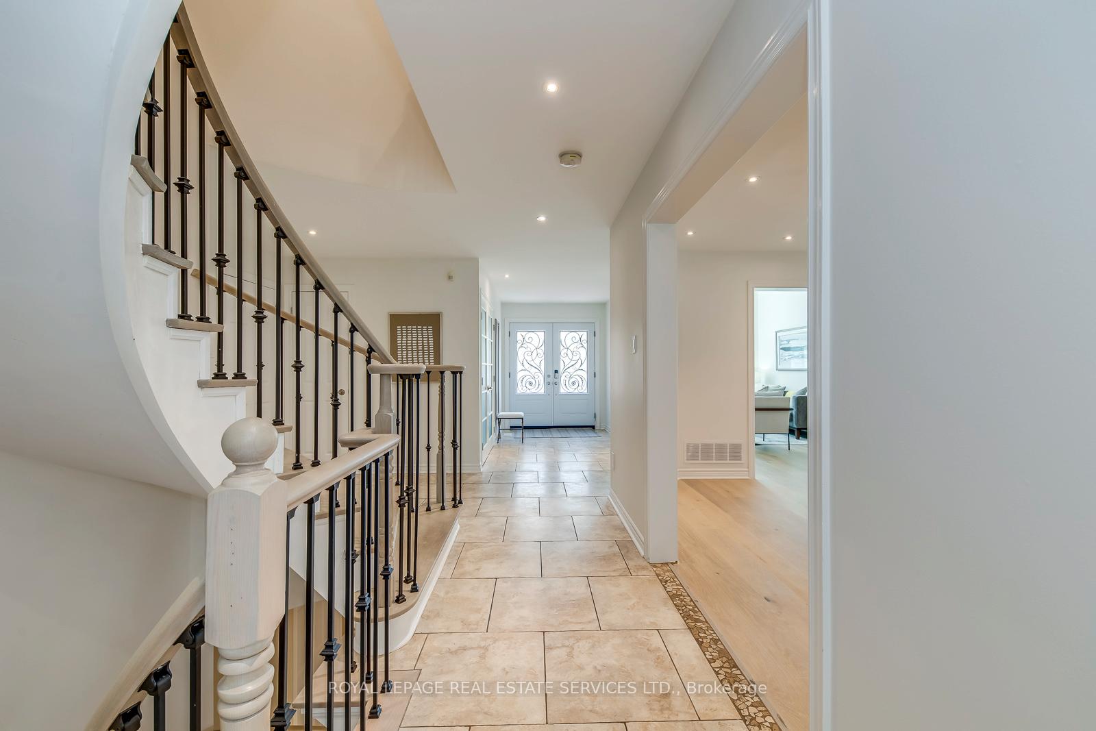 1387 Bayshire Drive