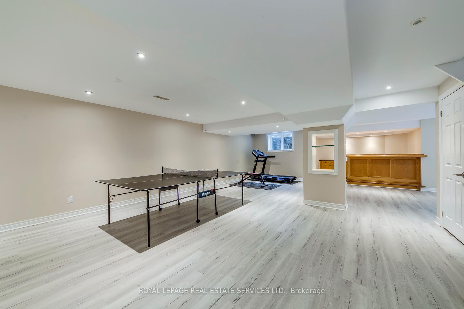 1387 Bayshire Drive