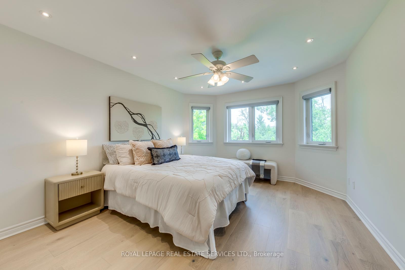 1387 Bayshire Drive