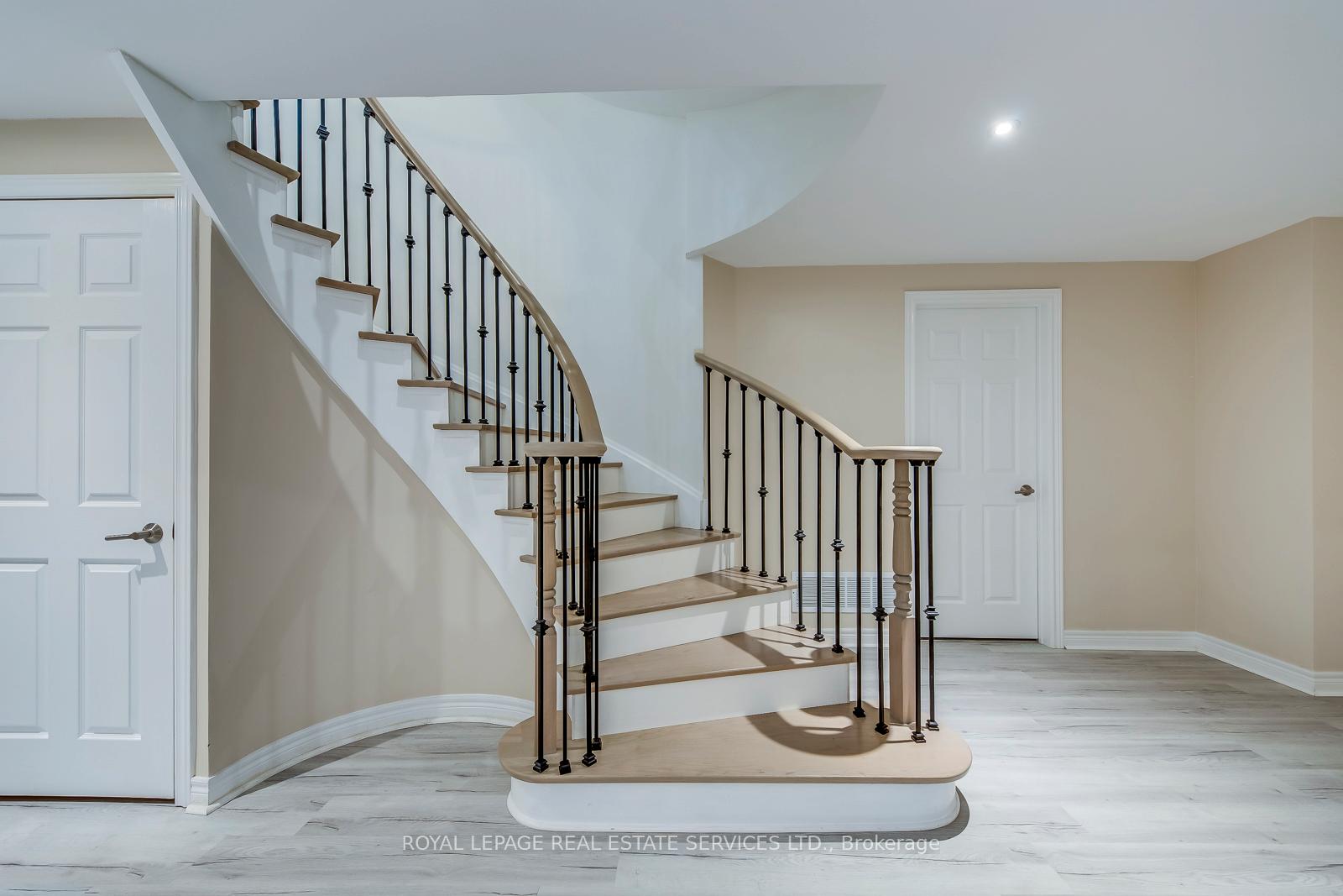 1387 Bayshire Drive