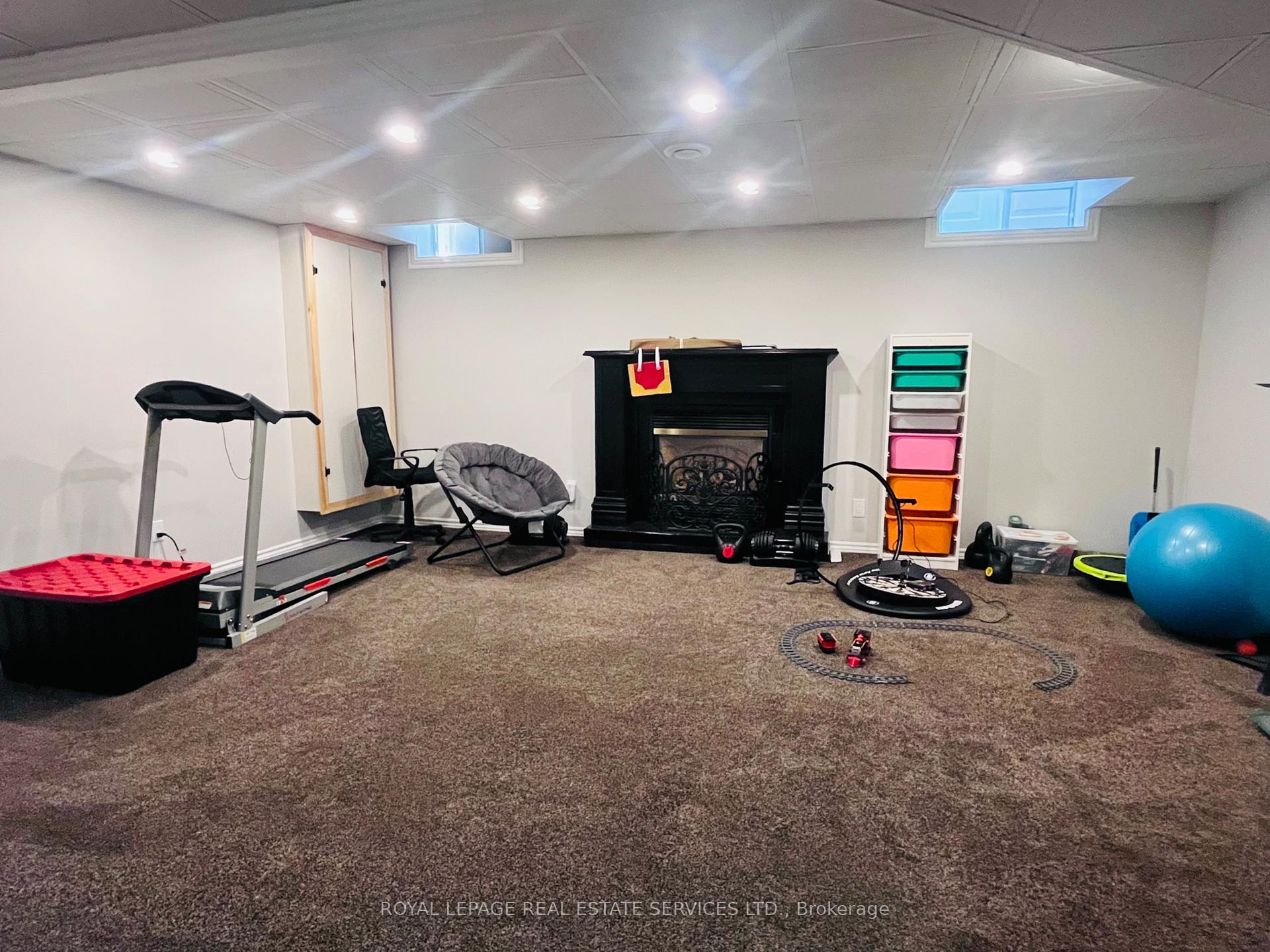 2090 Laurelwood Drive Bsmt