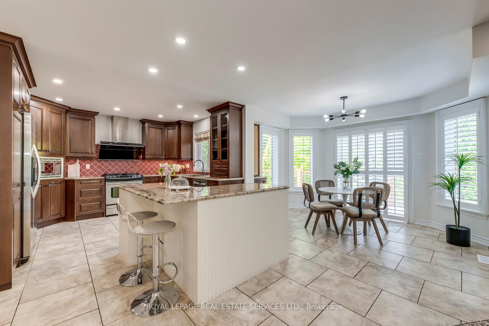 1387 Bayshire Drive
