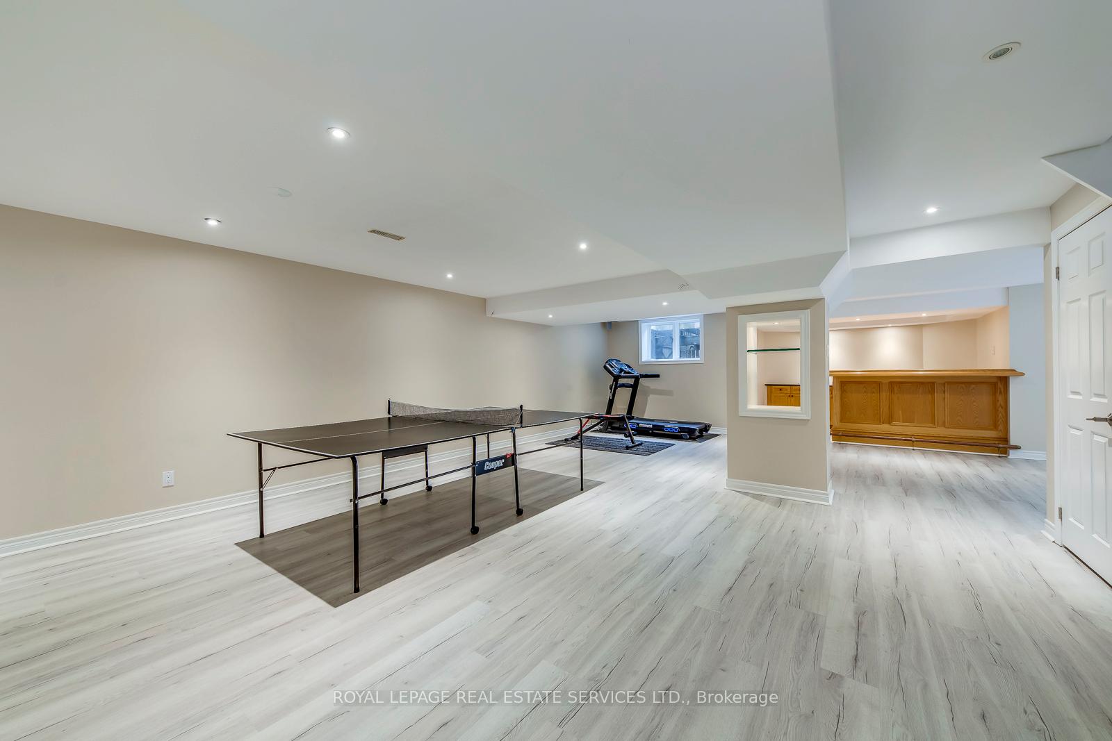 1387 Bayshire Drive
