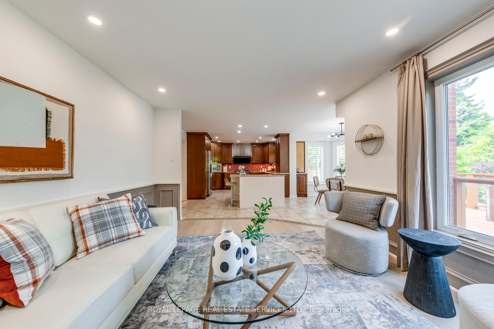 1387 Bayshire Drive