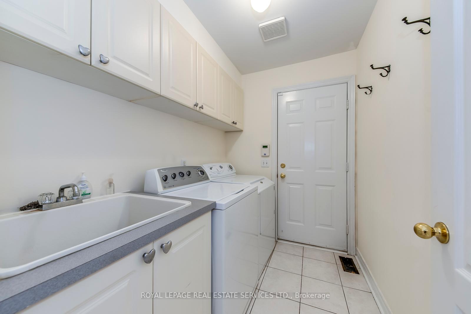 1544 Bayshire Drive