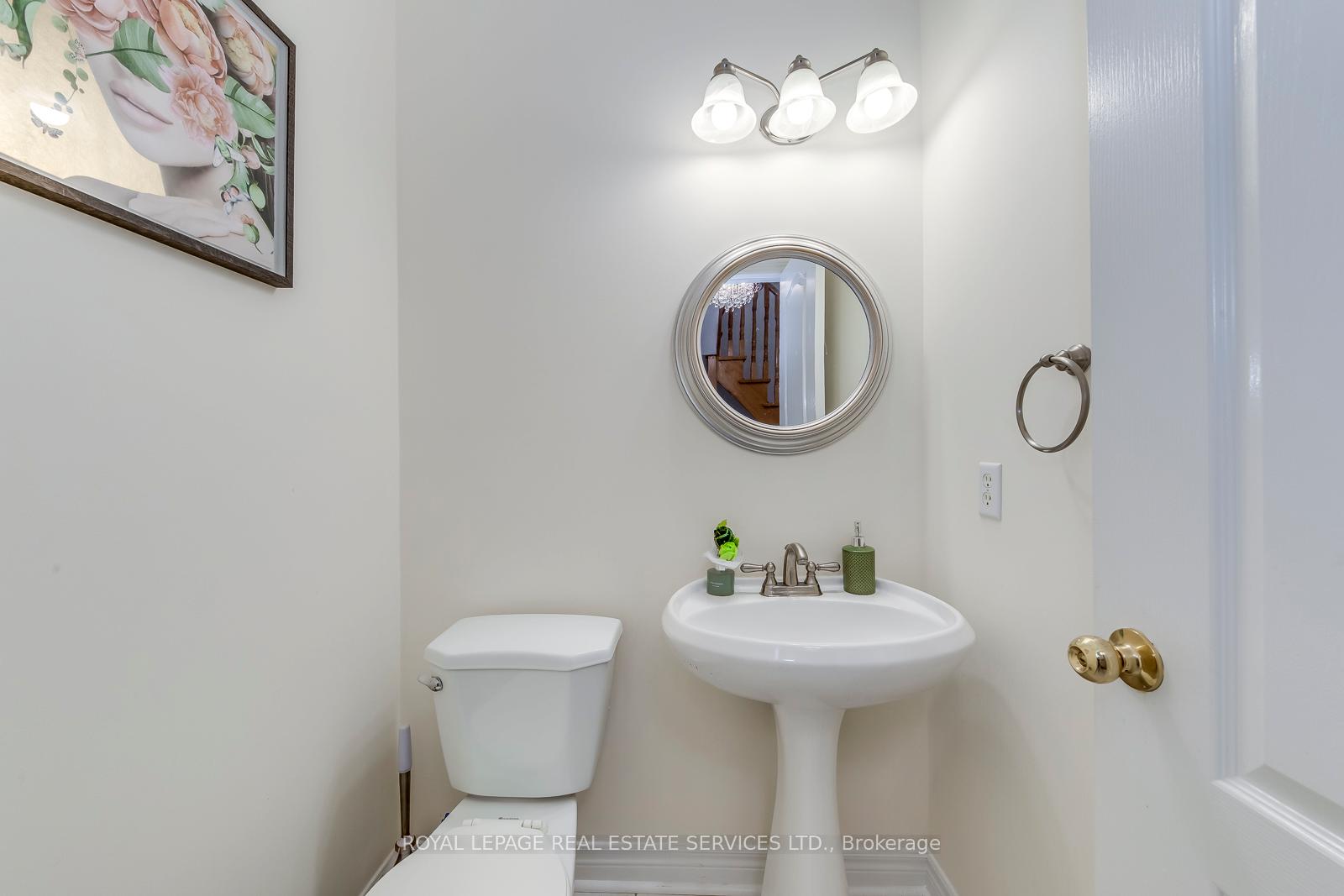 1544 Bayshire Drive